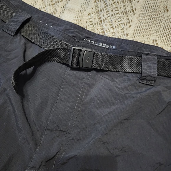 Columbia Omni-Shade Sun Protection Men's Black Size 42 Cargo Shorts Belted Hike - Picture 5 of 12